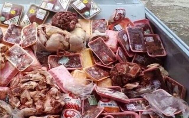 ۸۳۵ تُن فرآورده غیرقابل مصرف از چرخه غذایی اصفهان خارج شد
