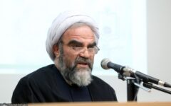 غرویان: مسئولان سخت‌گیری‌هایی را که موجب عسر و حرج مردم می‌شود، کنار بگذارند/ پیامبر هم فراتر از توان مردم از آن‌ها انتظار نداشت