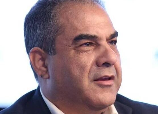 خروج رادیو و تلویزیون از انحصار حاکمیت؛ نیازمندی به ارائه تفسیری تازه از اصل ۴۴ قانون اساسی