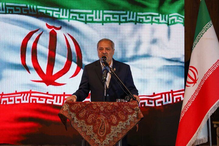 وزیر آموزشوپرورش خواستار بازنگری در اساسنامه بسیج دانشآموزی شد