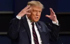 التماس ۵ هزار دلاری ترامپ از آمریکایی‌ها!