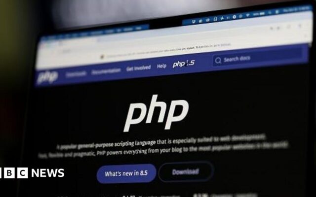 Zoe Kleinman: PHP is the cyber equivalent of an unexploded bomb