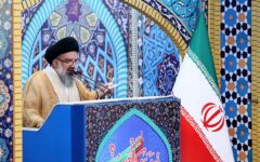 واکنش احمد خاتمی به اظهارات اخیر درباره نقض تفاهم اسلام آباد: دست رزمنده‌ای که ۳ کشتی را در تنگه هرمز برای امنیت شما زد، درد نکند/ چرا نیش می‌زنید؟
