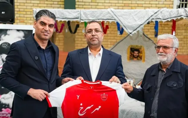 با مشارکت باشگاه پرسپولیس انجام شد: آزادی ۳۷ زندانی در مشهد در قالب پویش «مهر سرخ»