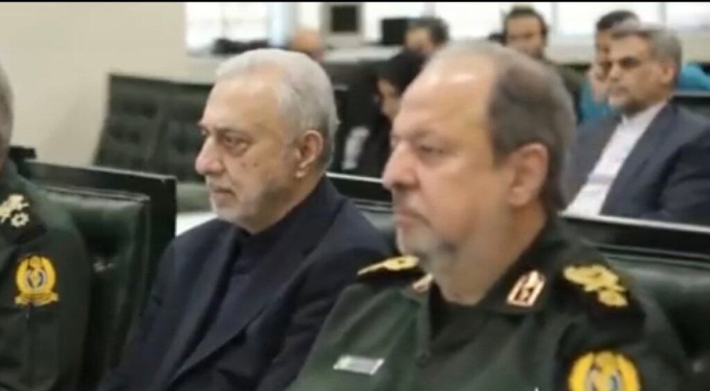 مهرداد کتابچی با سرلشکر عبداللهی دیدار کرد/ رئیس ستاد کل نیروهای مسلح بر توجه هم‌زمان به تقویت بنیه دفاعی و بهبود معیشت کارکنان نیروهای مسلح تأکید کرد