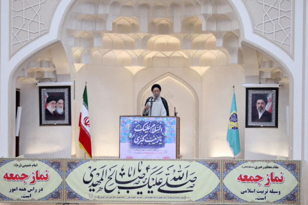 نورمفیدی: حضرت زینب(س) الگوی مدیریت جنگ روایت‌هاست