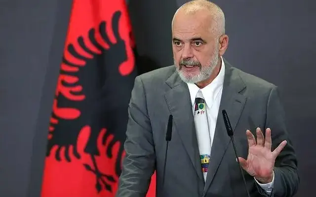 گسترش اعتراضات دانشجویی در آلبانی؛ معترضان خواستار استعفای نخست‌وزیر شدند