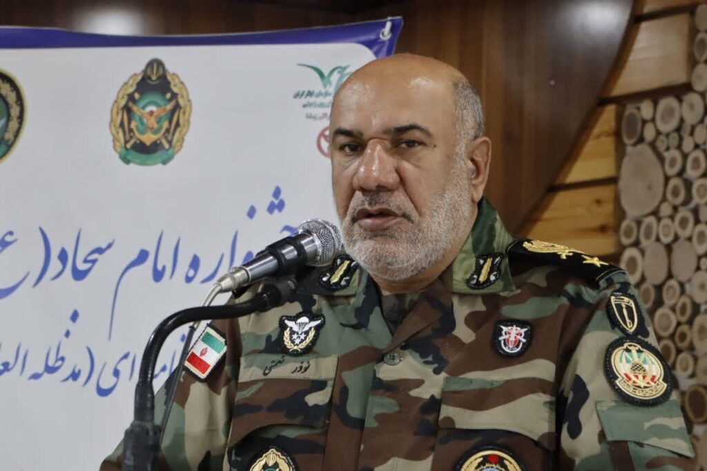 جانشین نیروی زمینی ارتش: ایثار و مسئولیت‌پذیری کارکنان پشتوانه دفاع از کشور است