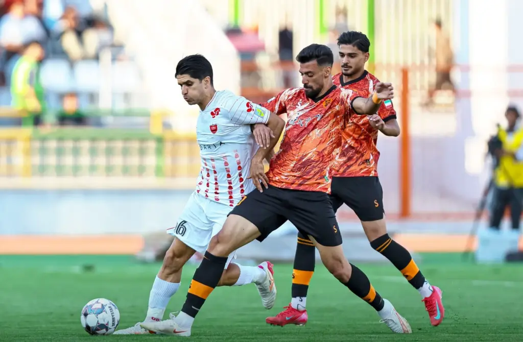 پرسپولیس، مس شهربابک را به رده اول فرستاد!