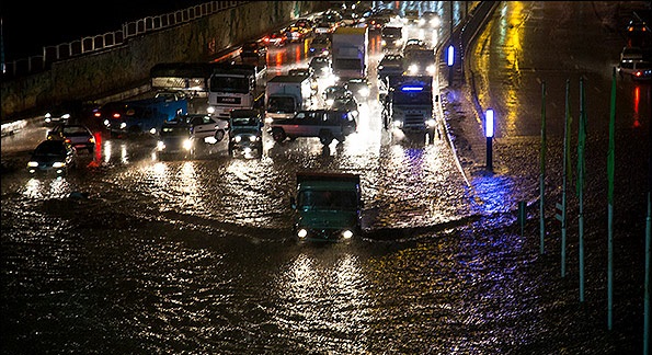 بارش شدید باران در مناطق مختلف آذربایجان شرقی