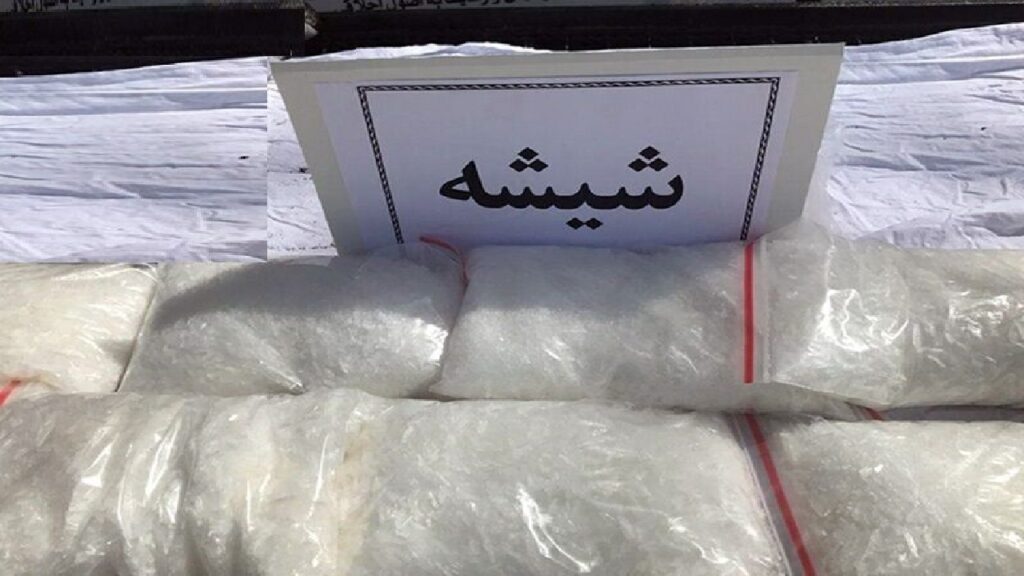 کشف ۸۰ کیلوگرم شیشه جاسازشده در کامیون