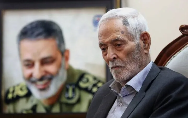 پیام تسلیت سرلشکر عبداللهی و سرلشکر حاتمی در پی درگذشت پدر شهید سپهبد موسوی