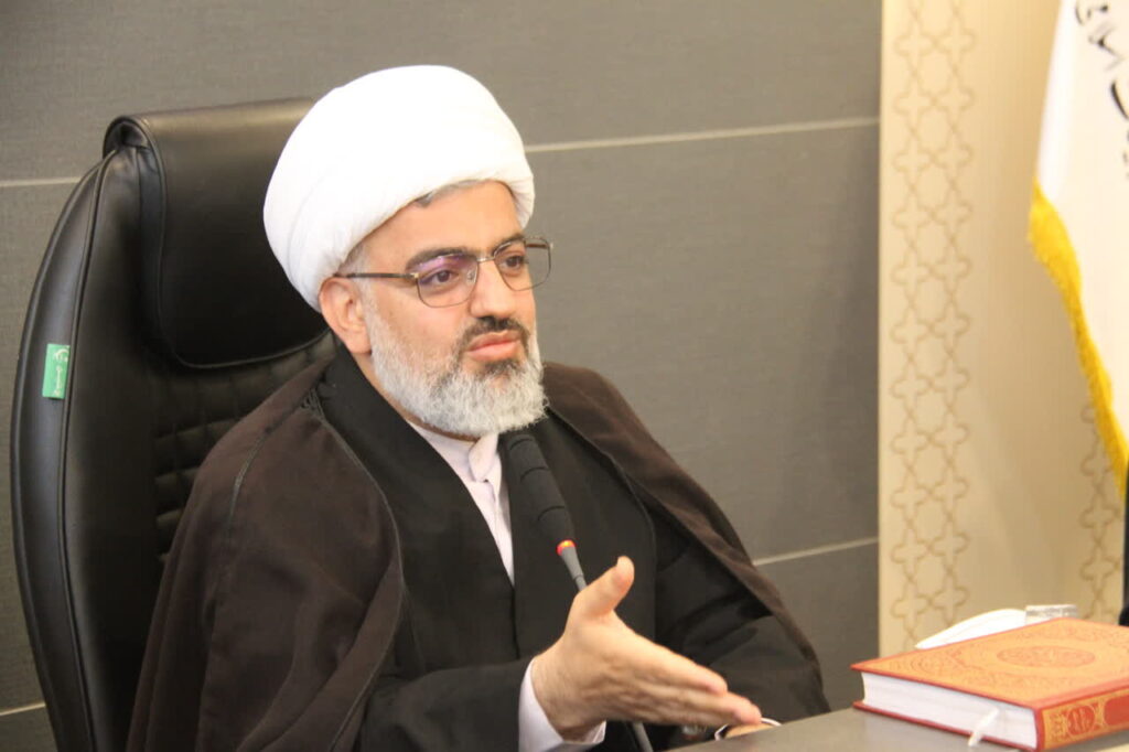 حافظ و شهیدان؛ دو روایت از حقیقت و آزادگی