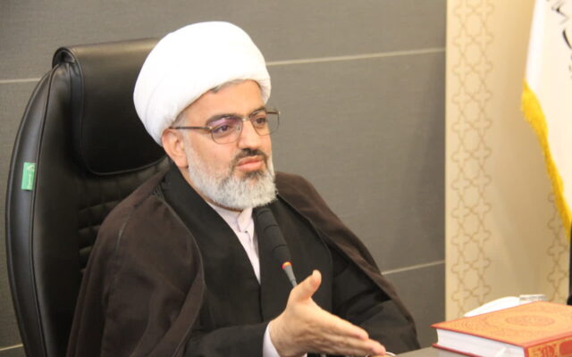 حافظ و شهیدان؛ دو روایت از حقیقت و آزادگی