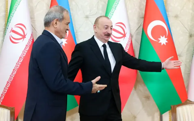 انتقاد تند روزنامه جمهوری اسلامی از سکوت تهران در برابر باکو؛ علیاف از پشت خنجر خواهد زد