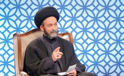امام جمعه اردبیل: جنگ هشت ساله ایران و عراق ریشه اسرائیلی داشت/ به صدام گفتند عده زیادی از ارتش عراق کشته شد، گفت بگذارید کشته شوند چون...