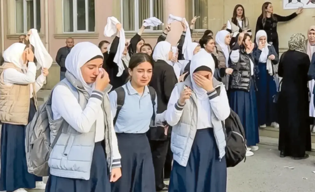 دعوت از دختران مسلمان آذربایجان برای تحصیل در ایران‌