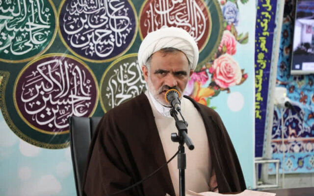 «نماز» عامل انسجام اجتماعی و تقویت روحیه نیروهای انقلابی است