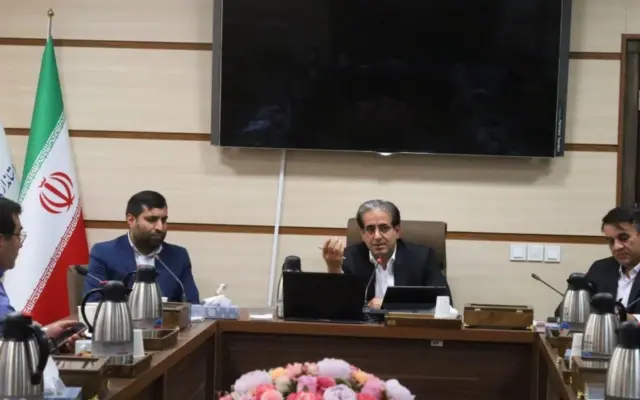 شرکتهای متخلف در اجرای مصوبات کارگری با پیگرد قانونی مواجه میشوند