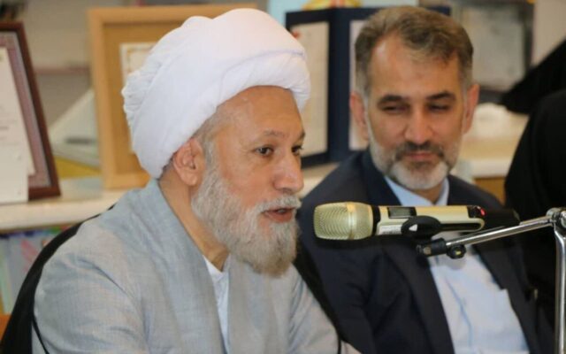 هویت‌بخشی به نسل جدید در گرو معرفی شایسته مفاخر علمی ایران است