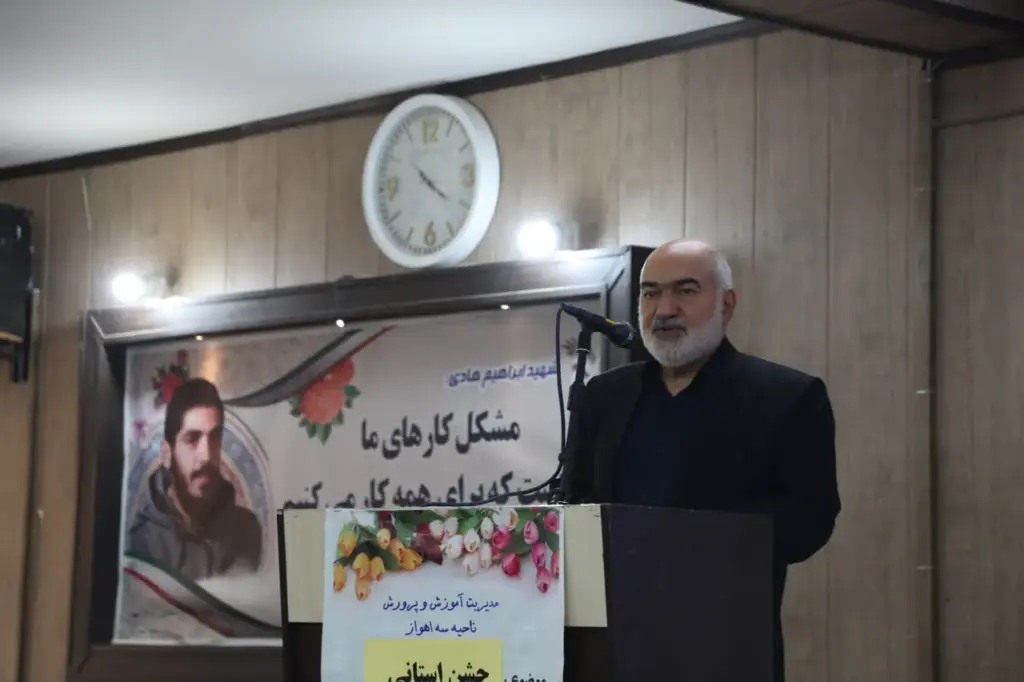 استاندار خوزستان: هیچ دانشآموز مستعدی نباید از تحصیل باز بماند / توسعه فضاهای آموزشی و حمایت از دانشآموزان زیربنای پیشرفت استان است