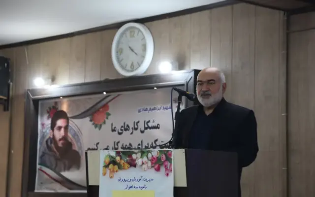 استاندار خوزستان: هیچ دانش‌آموز مستعدی نباید از تحصیل باز بماند / توسعه فضاهای آموزشی و حمایت از دانش‌آموزان زیربنای پیشرفت استان است