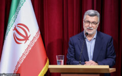 وزیر بهداشت: ایران در ارائه درمان جامع سرطان کودکان در بالاترین سطح قرار دارد