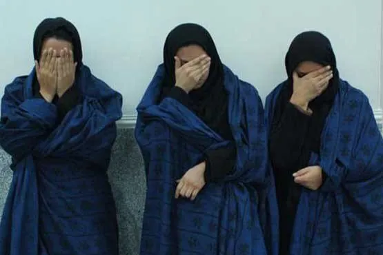 ۳ خواهر سارق در گرمسار دستگیرشدند