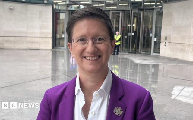 'Stop throwing shade' - the woman trying to stop firms leaving the UK