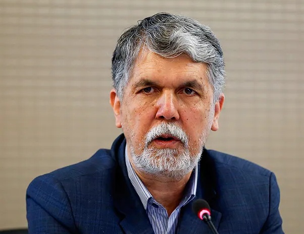 قرآن باید از قالب معلومات خارج و در زندگی تجسم یابد