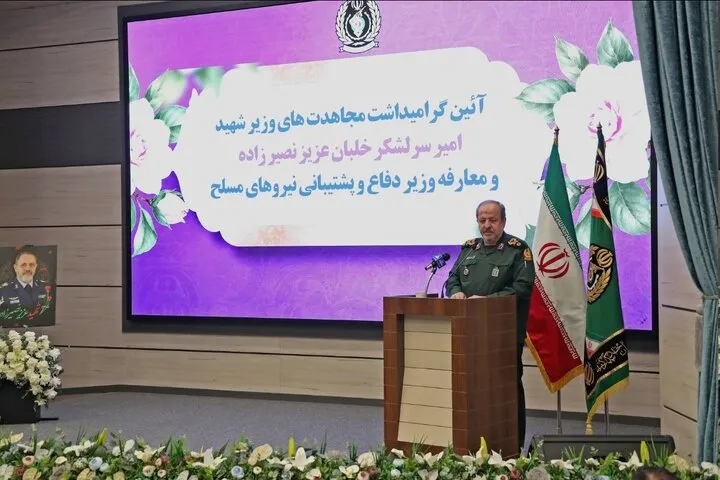 ایستادگی در برابر زیاده‌خواهی‌های دشمن از الزامات پیشرفت کشور است