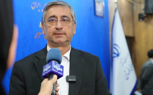 استاندار لرستان : مسئولیت مدیران دستگاههای اجرایی، تحقق برنامههای توسعهای استان است