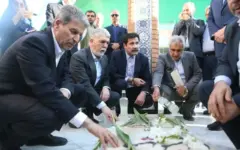 ادای احترام معاون رئیس‌جمهور به شهدای بجنورد در آغاز سفر دو روزه به خراسان شمالی