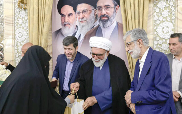 تجلیل از ۶۰ نخبه مدال‌آور المپیادهای علمی و نفرات برتر کنکور در مشهد