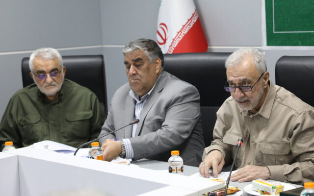 وزیر پیشنهادی دفاع در ایستگاه رأی اعتماد مجلس ؛ درخواست پزشکیان برای رأی قاطع به مهرداد اخلاقی