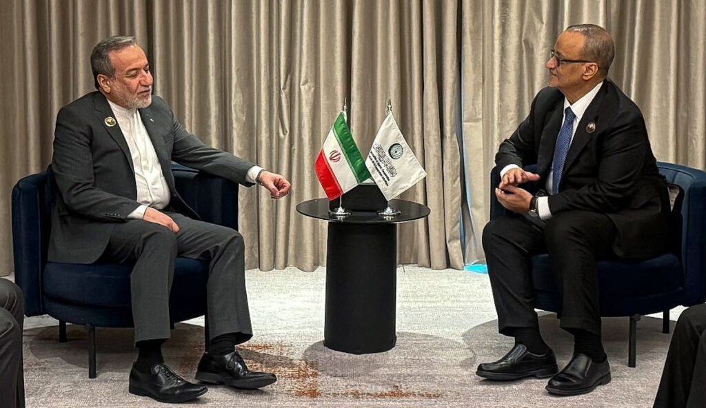 دیدار وزیر امور خارجه با دبیرکل سازمان همکاری اسلامی