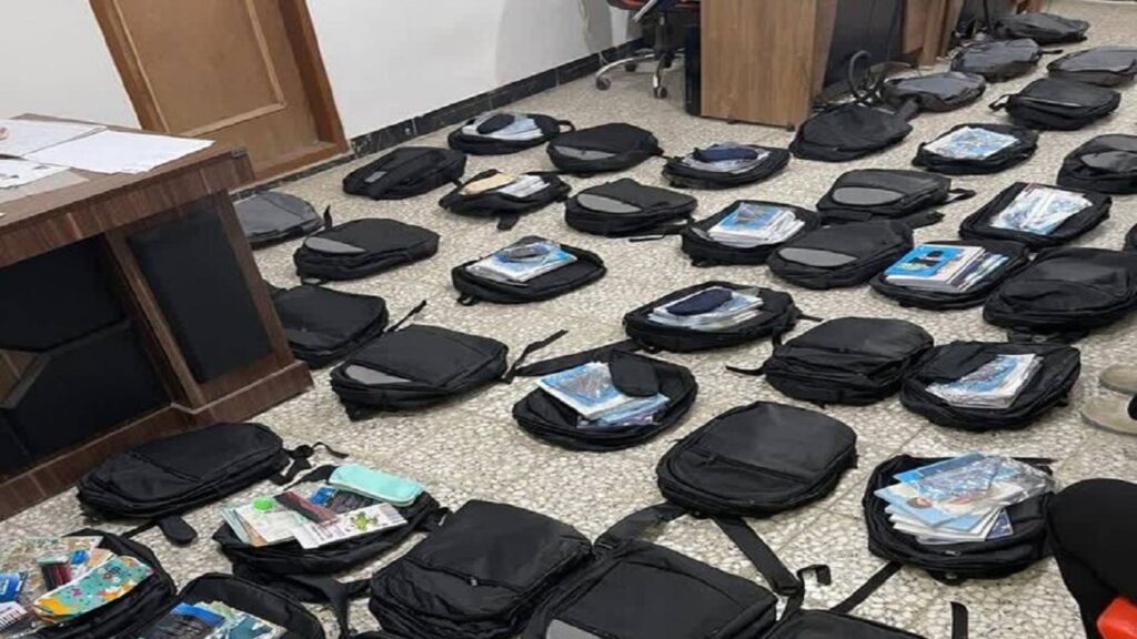 اهدای ۳۰۰ بسته لوازم‌التحریر به دانش‌آموزان کم‌برخوردار مریوانی