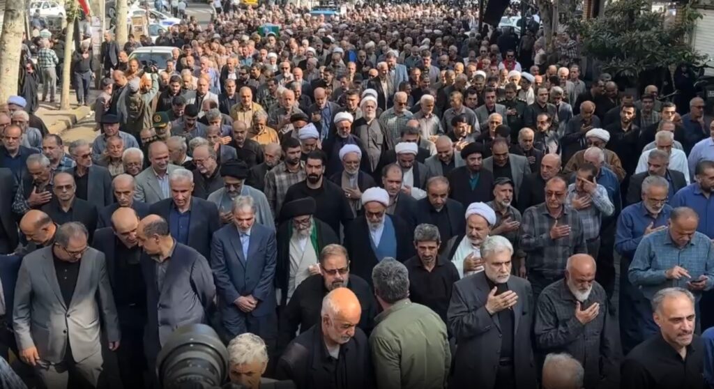 تشییع پیکر نماینده سابق ولی فقیه در گیلان در لاهیجان