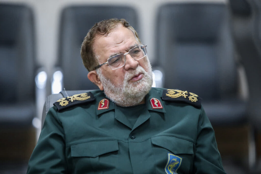 سرلشکر ایزدی: اقتدار کشور در گرو حضور و پشتیبانی ملت است