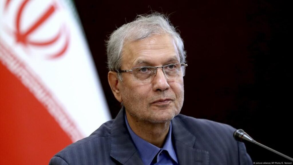 علی ربیعی: ایران همچون ققنوس از خاکستر خود بر خواهد خواست/ به شهادت تاریخ، روابط ایران و چین هیچ‌گاه علیه کشور دیگری نبوده است