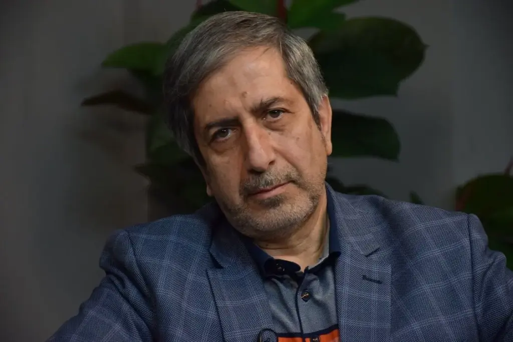 تجمعات از «ایران برای ایرانیان» به «ایران برای اقلیت خاص» تبدیل شد/ حضور مقابل منزل روحانی یا دفترکار ظریف برنامهریزی شده است