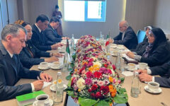 وزیر راه و شهرسازی ایران با رئیس مجلس ترکمنستان دیدار کرد