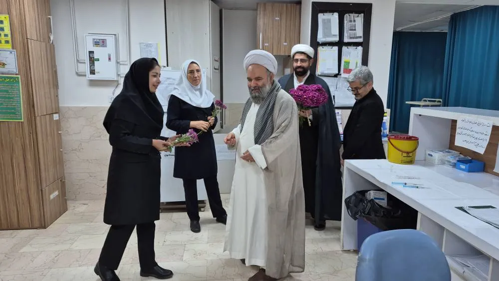 تأکید امام جمعه کلاردشت بر پرداخت بهموقع مطالبات پرستاران