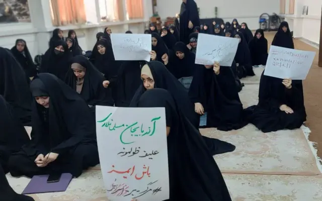 تجمع خواهران حوزه‌های علمیه در محکومیت خیانت تاریخی الهام علی‌اف و کشف حجاب در آذربایجان