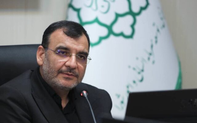 رد ادعای جذب ۲۰ هزار نیرو در شهرداری تهران/ کارکنان شهرداری ۷۵۰۰ نفر کاهش یافت