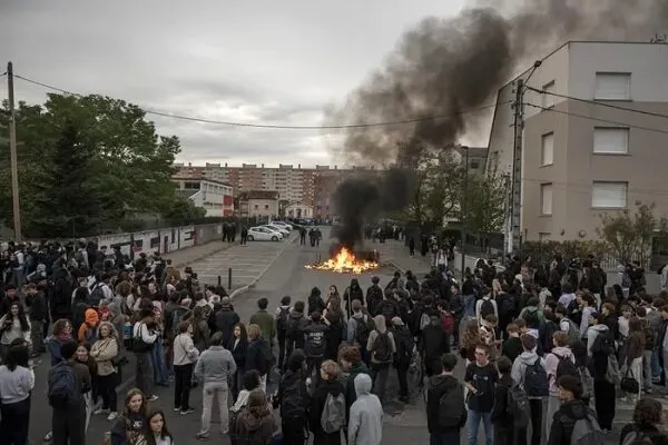 از سرگیری اعتراضات دانش‌آموزان فرانسوی؛ تعطیلی حدود ۲۰۰ مدرسه