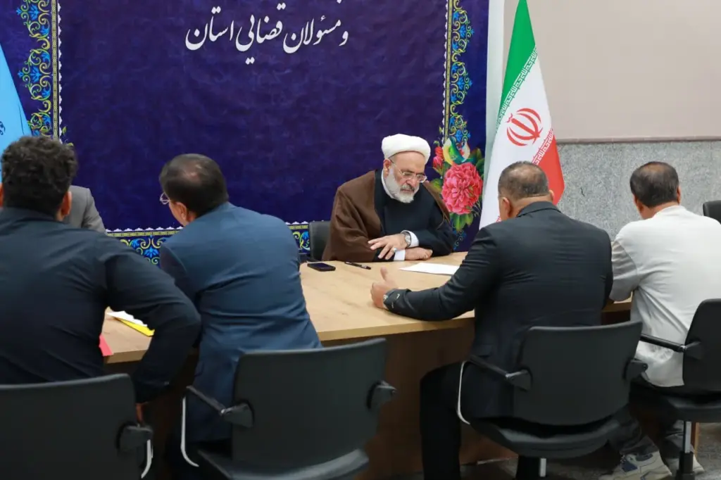 ۷۶۰ شهروند پای میز گفت‌وگوی مستقیم با مسئولان قضایی استان سمنان