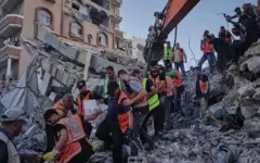 ۸۰۰۰ پیکر مدفون زیر آوار غزه؛ فاجعه انسانی ادامه‌دار