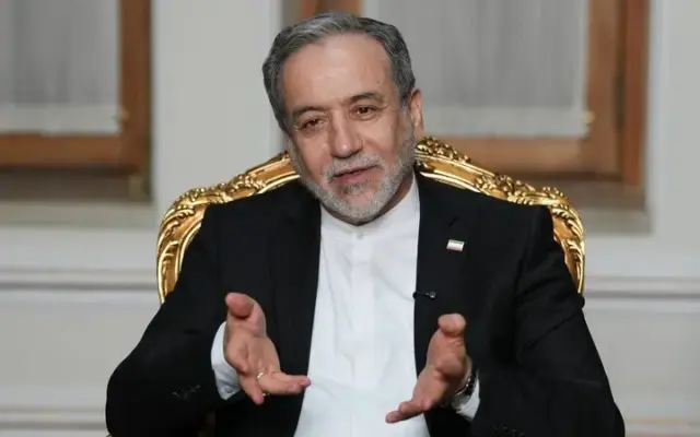 عراقچی: صادرکنندگان، فرماندهان و سربازان خط مقدم جنگ اقتصادی هستند