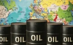 بحران تنگه هرمز گذار به انرژی‌های تجدیدپذیر را سرعت می‌بخشد/ کمبود مطلق نفت تنها عامل افزایش قیمت‌ها نیست